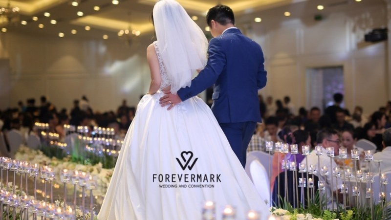 trung-tam-hoi-nghi-tiec-cuoi-forevermark-4