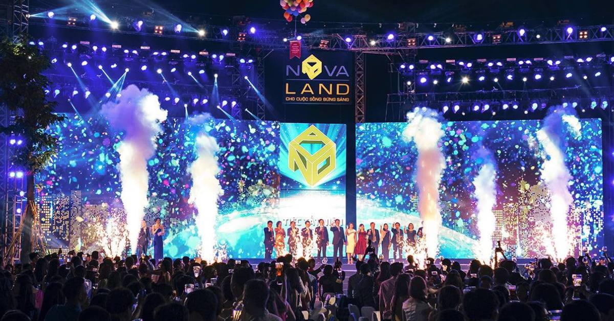 Kỷ niệm hay kỉ niệm hay kỹ niệm đúng chính tả? Nghĩa là gì?