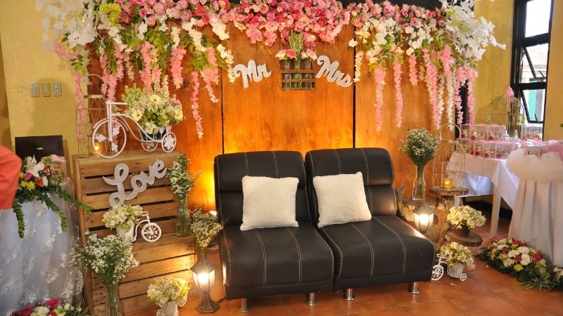 50+ mẫu backdrop đám cưới handmade đẹp miễn chê!