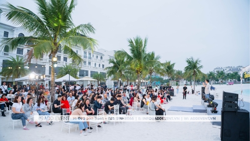 Hướng Dẫn Tổ Chức Year End Party 2025: Concept, Xu Hướng & Kịch Bản Chi Tiết