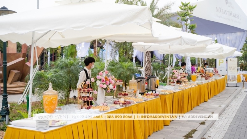Hướng Dẫn Tổ Chức Year End Party 2025: Concept, Xu Hướng & Kịch Bản Chi Tiết